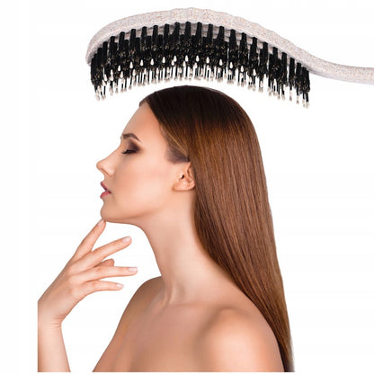 Plaukų šepetys su šerno šeriais, profiliuotas iššukavimui ir masažui